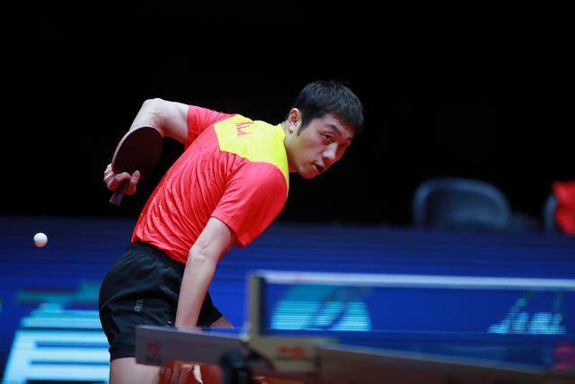 队20号球 队20号球