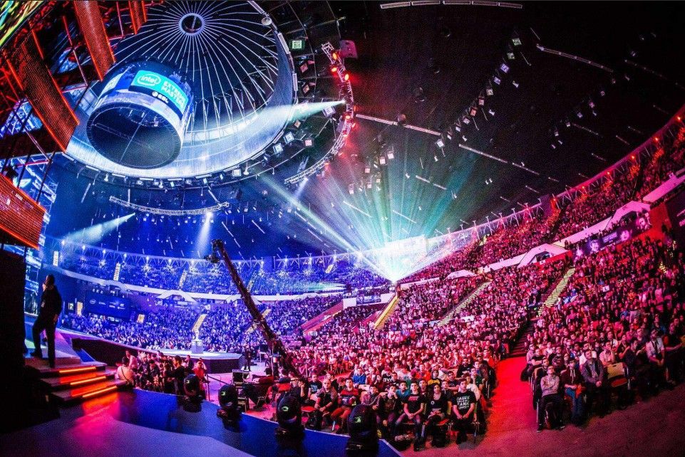 特点正好互 特点正好互