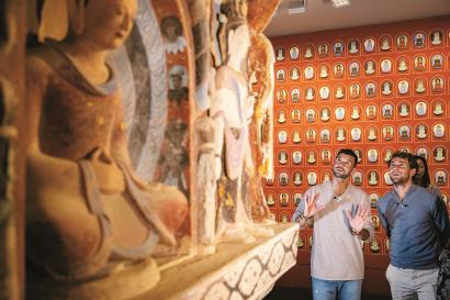 队员们在场 队员们在场