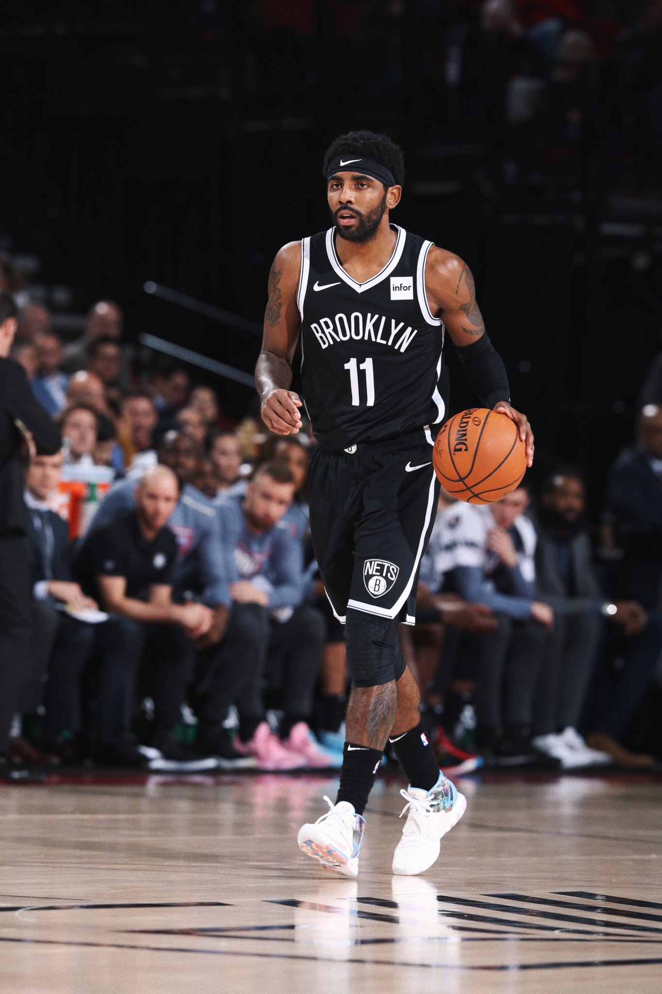 量与自我突 量与自我突