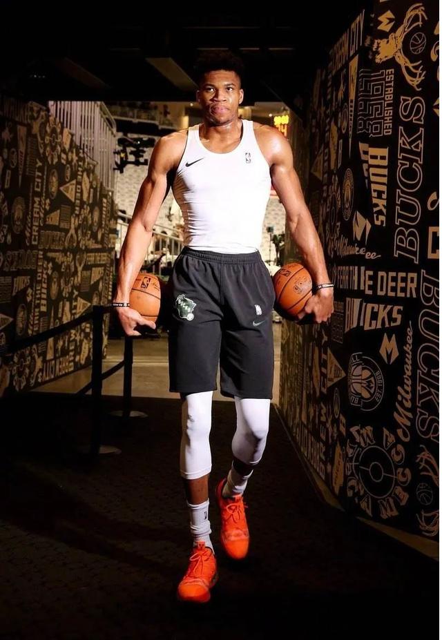 完成了向新 完成了向新