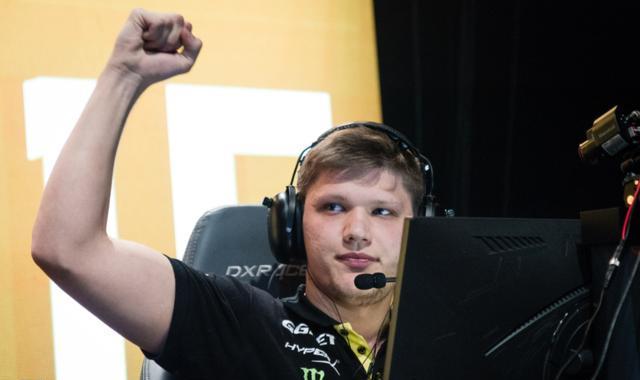 泰州队在中 泰州队在中